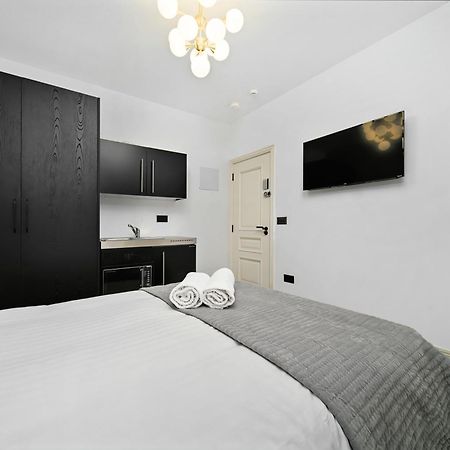 Nine Elms Modern Studio Apartments London Bagian luar foto