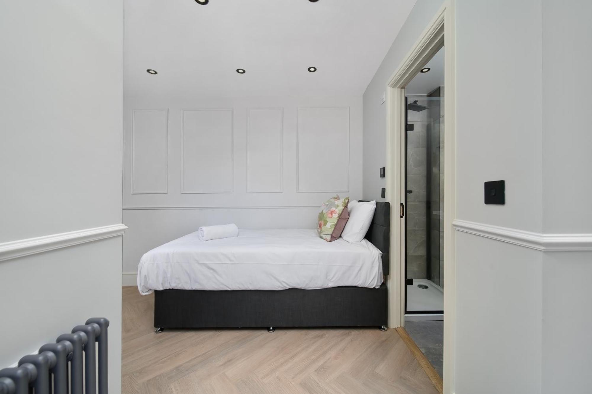 Nine Elms Modern Studio Apartments London Bagian luar foto