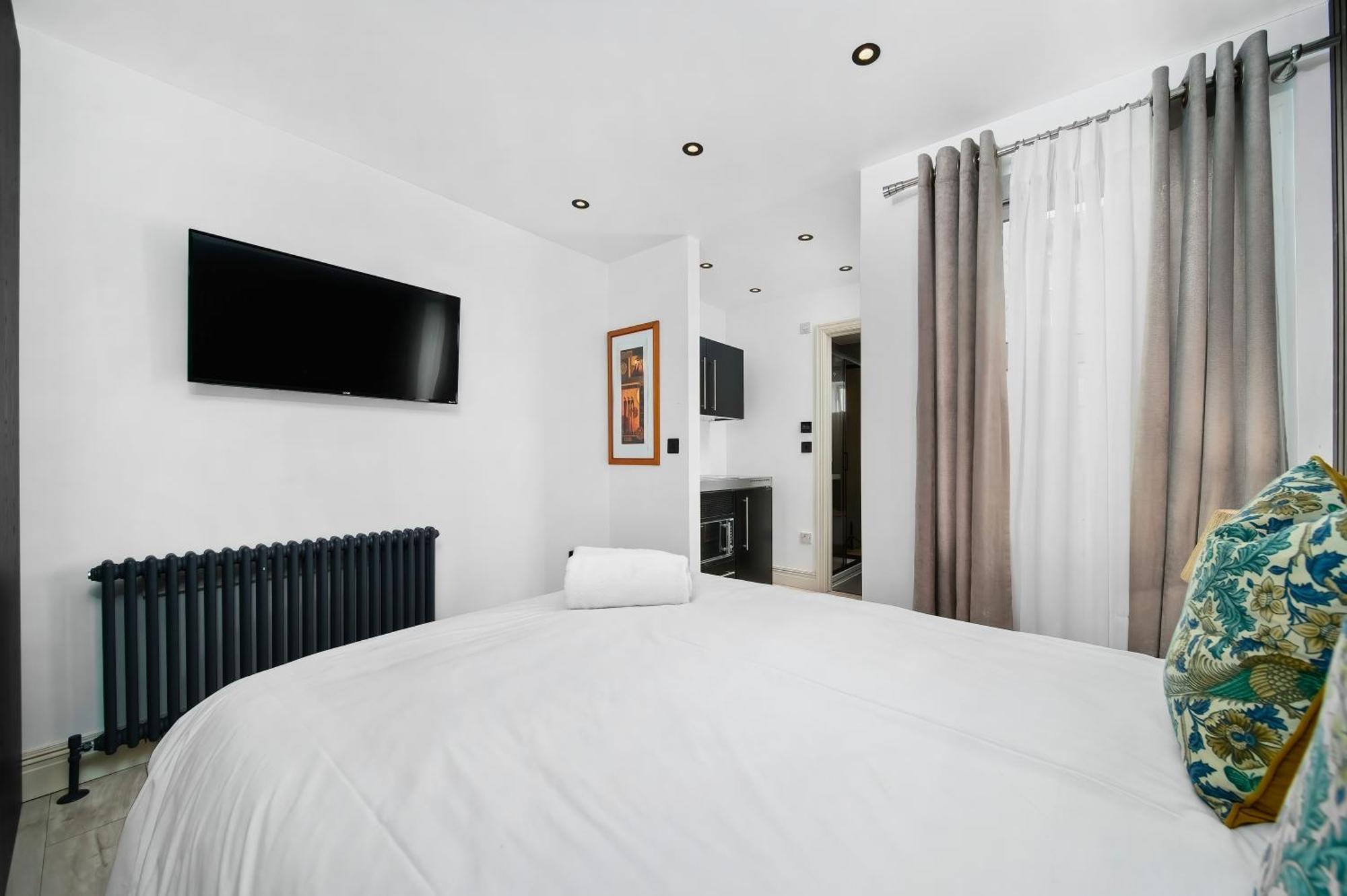 Nine Elms Modern Studio Apartments London Bagian luar foto