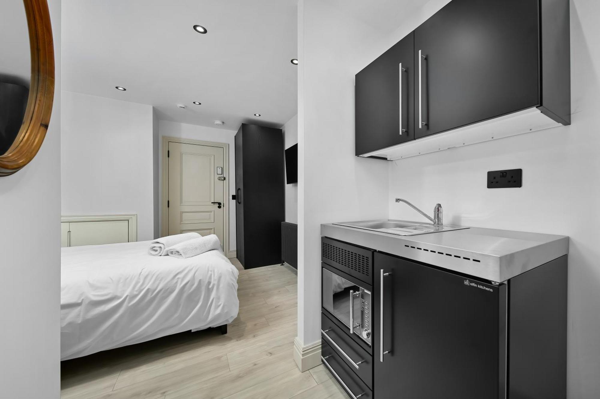 Nine Elms Modern Studio Apartments London Bagian luar foto