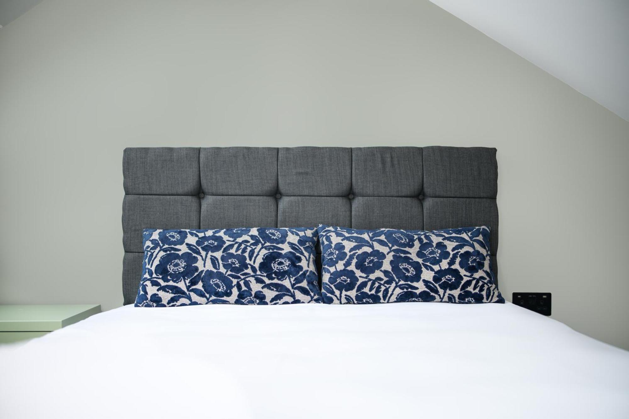 Nine Elms Modern Studio Apartments London Bagian luar foto