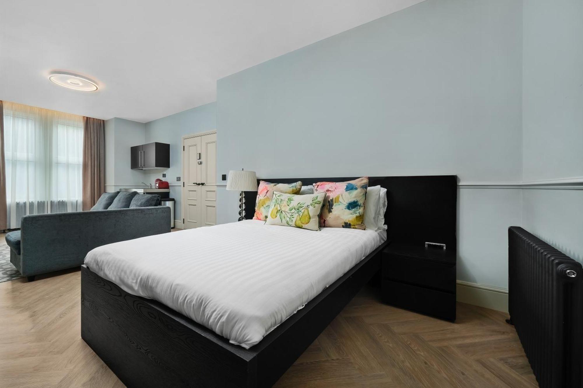 Nine Elms Modern Studio Apartments London Bagian luar foto
